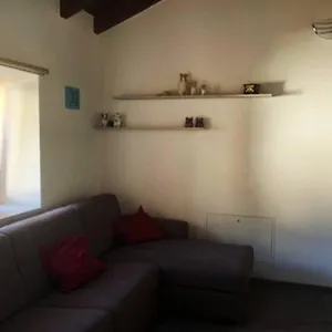 Casa vacanze Casetta Al Portico, Relax E Tranquillità, Porlezza