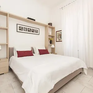 Foscolo Al 24 Roma